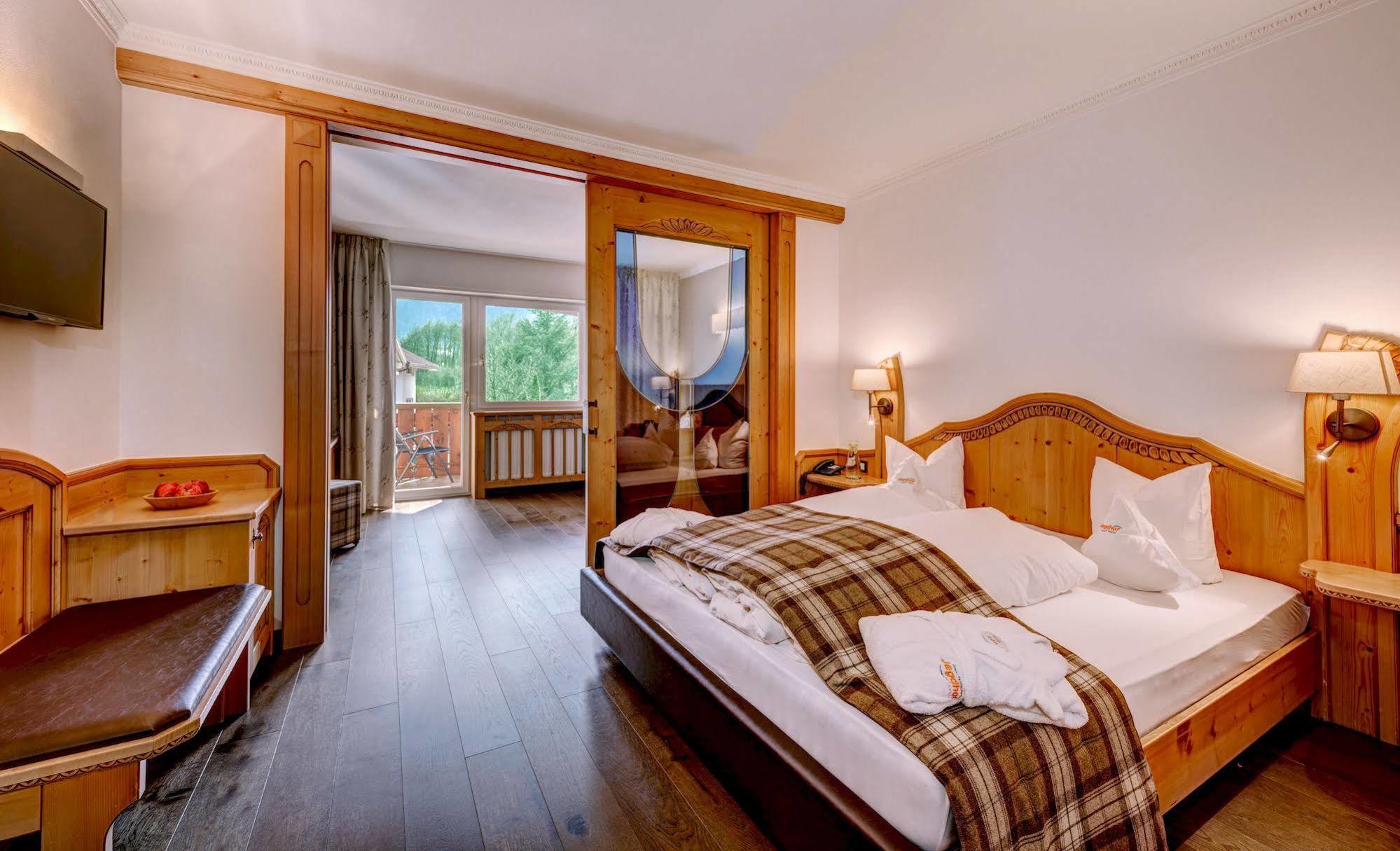 Dolcevita Hotel Jagdhof Ласес Екстериор снимка